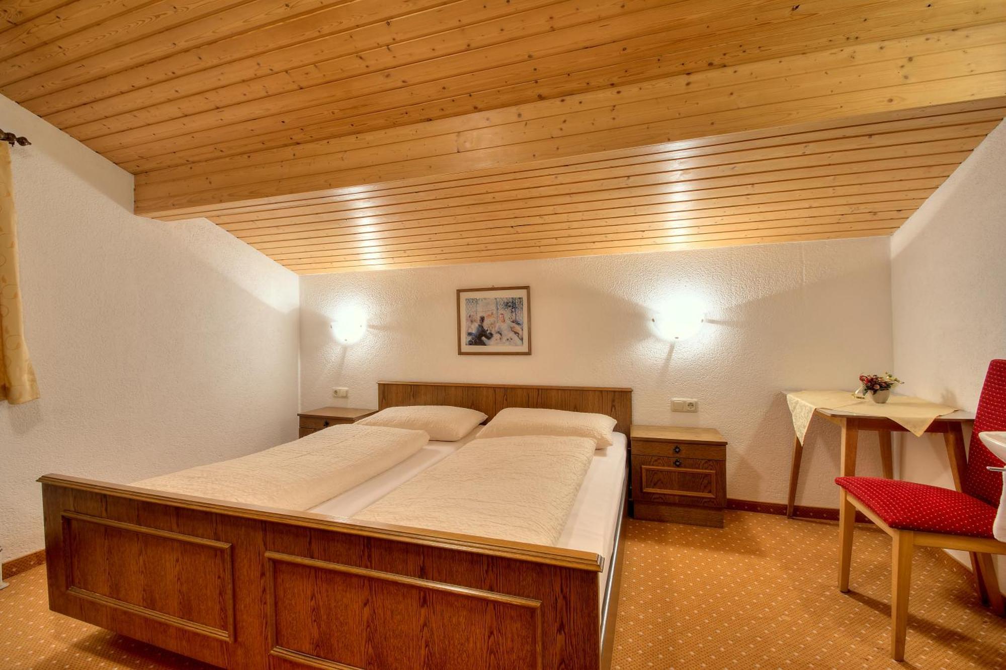 Ferienhaus Bergkristall Pettneu am Arlberg Pokoj fotografie
